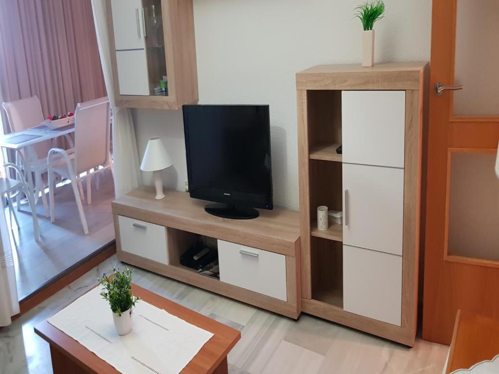 Disponible -11 Al 21 Abril-Apt Cachirul- 4 Pers -Wifi -Aire Acond- Parking Opcionable Extra Бенидорм Экстерьер фото