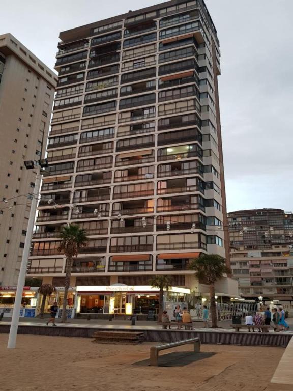 Disponible -11 Al 21 Abril-Apt Cachirul- 4 Pers -Wifi -Aire Acond- Parking Opcionable Extra Бенидорм Экстерьер фото